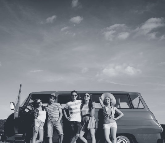 Why Is Having Friends As an Adult So Hard