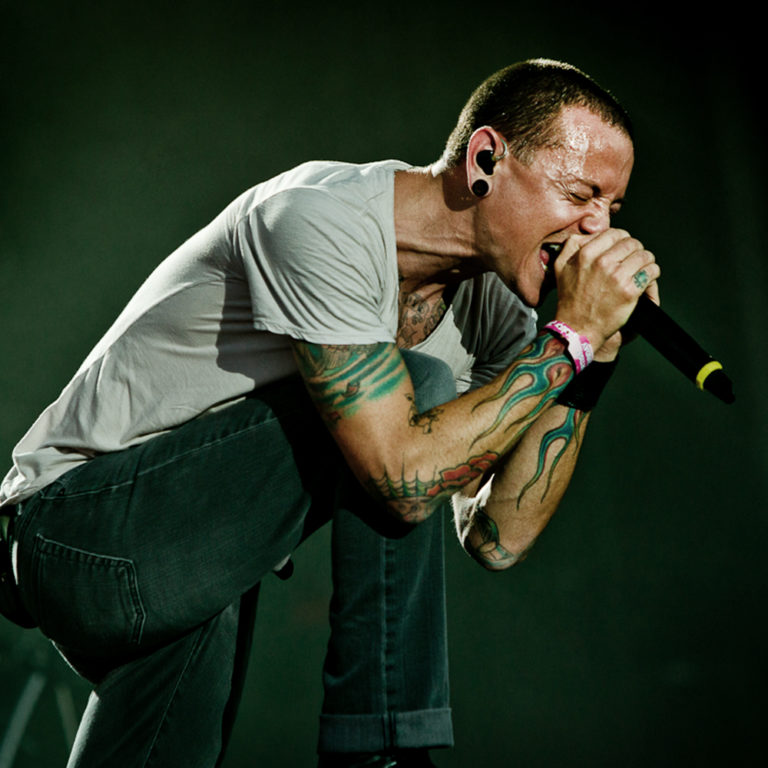 Linkin Park’s Chester Bennington dies